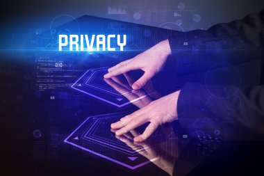 Özel yazıtlı dijital masaya dokunmak, yeni çağ güvenlik kavramı