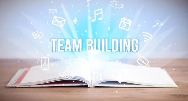 Livro Opeen Com Inscrição Team Building Conceito Negócio — Fotografia de Stock