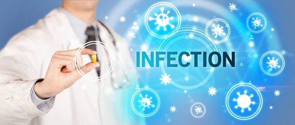 Läkare Ger Piller Med Infektion Inskription Coronavirus Koncept — Stockfoto