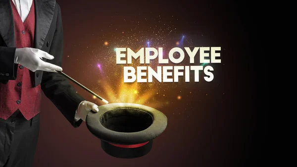 魔术师们正在用Employee Benefits的新商业模式概念 Employee Benefits Inscription展示魔术 — 图库照片