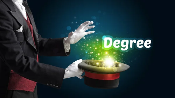 Mago Sta Mostrando Trucco Magia Con Iscrizione Degree Concetto Educativo — Foto Stock