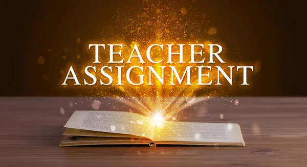 Teacher Assignment Inscriptie Uit Een Open Boek Educatief Concept — Stockfoto