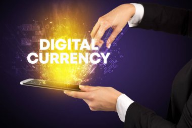 DIGITAL CURRENCY yazıtlı, yenilikçi teknoloji kavramına sahip bir dokunmatik ekran yakın plan