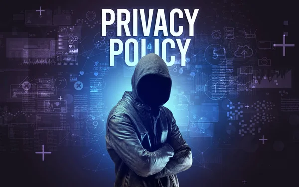 プライバシーポリシーの碑文を持つ顔のない男 オンラインセキュリティコンセプト — ストック写真