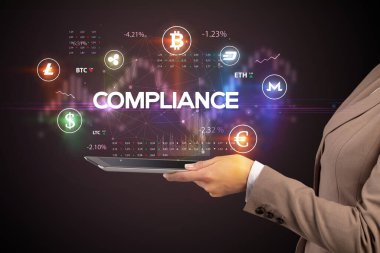 CommpLICE yazıtları ve iş fırsatı kavramına sahip bir dokunmatik ekran yakın plan