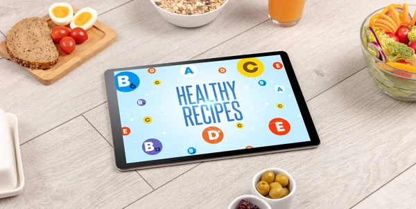 Composição Saudável Tablet Com Recipes Saúde Inscrição Conceito Perda Peso — Fotografia de Stock