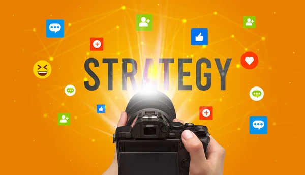 Using Camera Capture Social Media Content Strategy Inscription Social Media — Stock Photo, Image