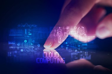 Web teknolojisi simgeleri ve Cloud Computing yazıtile parmak dokunma tablet