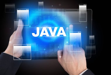 JAVA kısaltması, modern teknoloji konsepti ile el ele tutuşan tabletin yakın çekimi