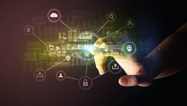 El ile dokunmak e-posta yazması, siber güvenlik kavramı