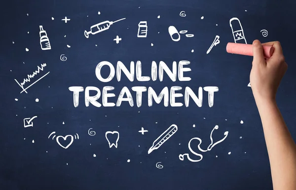 Ręcznie Rysowany Napis Online Treatment Białą Kredą Tablicy Koncepcja Medyczna — Zdjęcie stockowe
