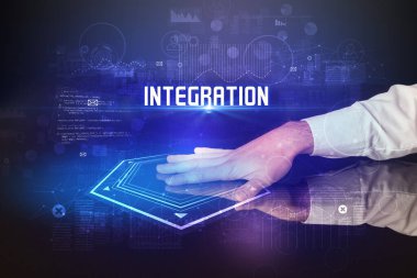 InTEGRATION yazıtlı dijital tabloya dokunmak, yeni çağ güvenlik kavramı