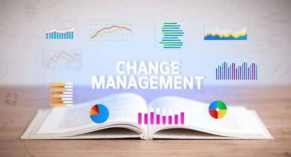 Otevřená Kniha Nápisem Change Management Nový Obchodní Koncept — Stock fotografie