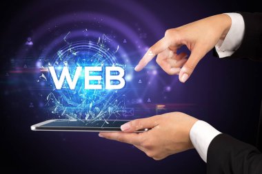 Web 'in kısaltması olan dokunmatik ekrana yakın çekim, modern teknoloji kavramı