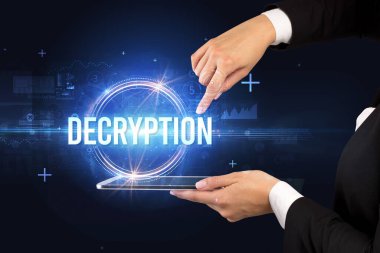 DECRYPTION yazıtlı bir dokunmatik ekran, yeni teknoloji konsepti