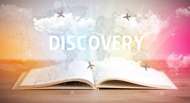 DiscoVERY yazıtları ve tatil konsepti içeren kitabı aç