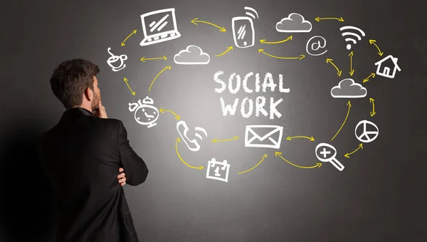 Zakenman Het Tekenen Van Social Media Pictogrammen Met Social Work — Stockfoto