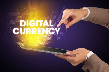 DIGITAL CURRENCY yazıtlı, yenilikçi teknoloji kavramına sahip bir dokunmatik ekran yakın plan
