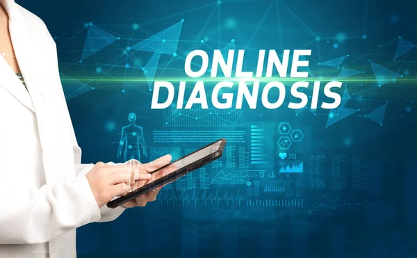 Medico Scrive Appunti Negli Appunti Con Iscrizione Diagnosi Online Concetto — Foto Stock