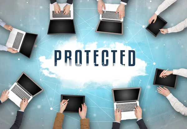 Grupp Människor Som Har Ett Möte Med Protected Insciption Webbsäkerhet — Stockfoto