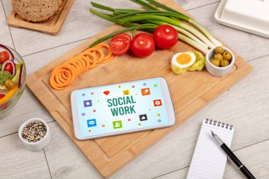 SOSYAL Çalışma Yazıtları, Sosyal Ağ Konsepti ile Sağlıklı Tablet Pc bileşimi