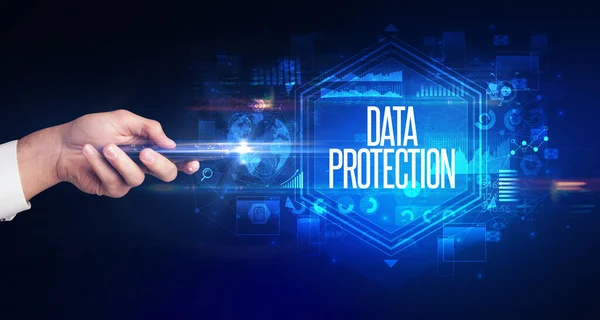 Obsługa Bezprzewodowych Urządzeń Peryferyjnych Napisem Data Protection Koncepcja Bezpieczeństwa Cybernetycznego — Zdjęcie stockowe