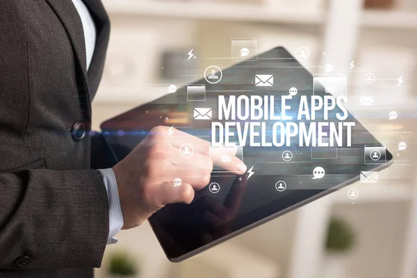 Close Van Een Tablet Zoeken Mobile Apps Ontwikkeling Inscriptie Modern — Stockfoto