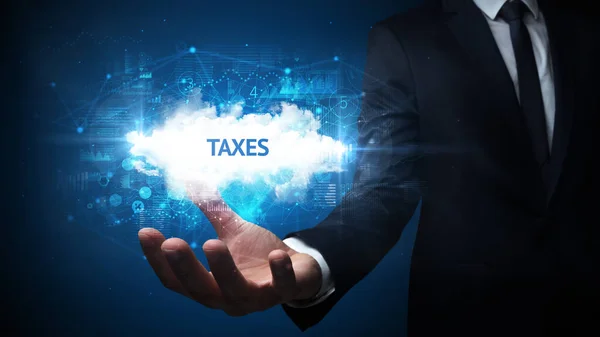 Dłoń Biznesmena Napisem Taxes Udana Koncepcja Biznesowa — Zdjęcie stockowe