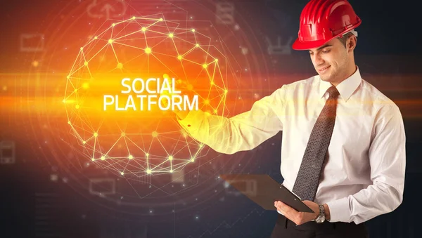 Jóképű Üzletember Sisak Rajz Szociális Platform Felirat Társadalmi Konstrukció Koncepció — Stock Fotó