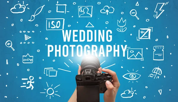 Ruční Fotografování Digitálním Fotoaparátem Nápisem Wedding Fotografie Koncepce Nastavení Fotoaparátu — Stock fotografie