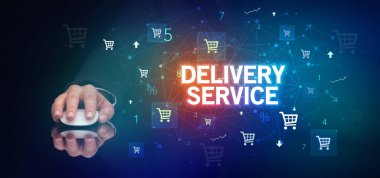 DELIVERY SERVICE yazıtları ve online alışveriş konseptiyle el ele tutuşmak