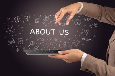 ABD yazıtları ve sosyal medya kavramlarıyla ilgili dokunmatik ekranın yakın çekimi