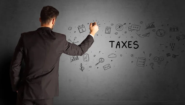 Бізнесмен Малює Скетч Творчої Ідеї Написом Taxes Концепцією Бізнес Стратегії — стокове фото