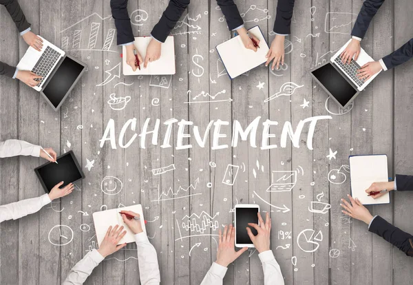Grupul Oameni Afaceri Care Lucrează Birou Inscripție Achievement Concept Coworking — Fotografie, imagine de stoc