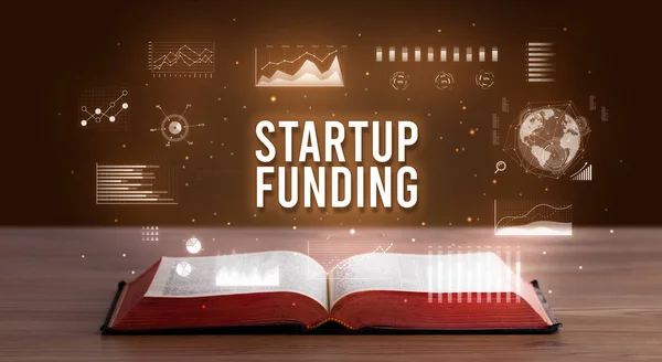 Startup Funding Iscrizione Proveniente Libro Aperto Concetto Business Creativo — Foto Stock