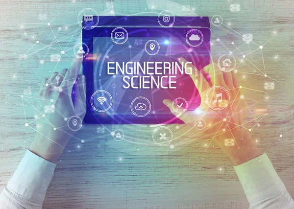 Gros Plan Une Tablette Avec Inscription Engineering Science Concept Technologique — Photo
