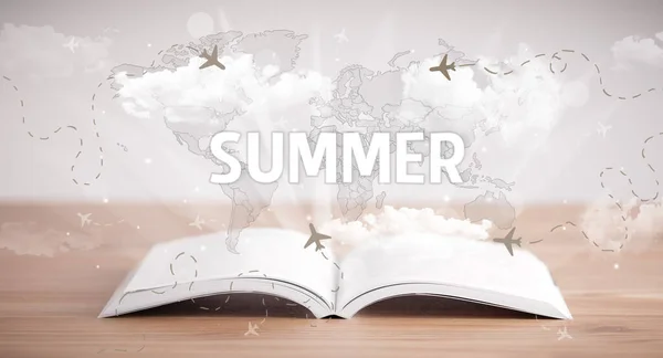 Άνοιγμα Βιβλίου Επιγραφή Summer Έννοια Διακοπών — Φωτογραφία Αρχείου