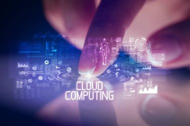 Web teknolojisi simgeleri ve Cloud Computing yazıtile parmak dokunma tablet
