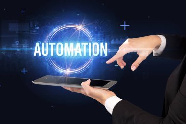 AUTOMATION yazıtlı bir dokunmatik ekran, yeni teknoloji konsepti