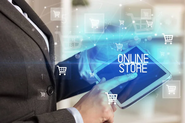 Unga Människor Gör Ett Köp Online Shopping Ansökan Med Online — Stockfoto