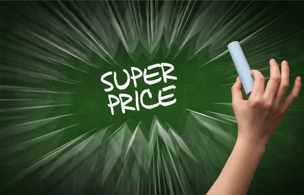 Ręcznie Rysowany Napis Super Price Białą Kredą Tablicy Koncepcja Zakupów — Zdjęcie stockowe