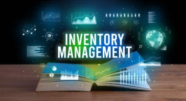 Açık bir kitaptan çıkan Envanter Yönetimi yazıt, yaratıcı iş kavramı