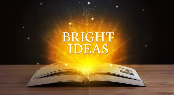 Bright Ideas Inscrição Saindo Livro Aberto Conceito Educacional — Fotografia de Stock