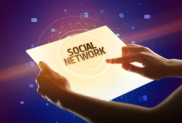 Futuristisches Tablet Mit Aufschrift Soziales Network Social Media Konzept — Stockfoto