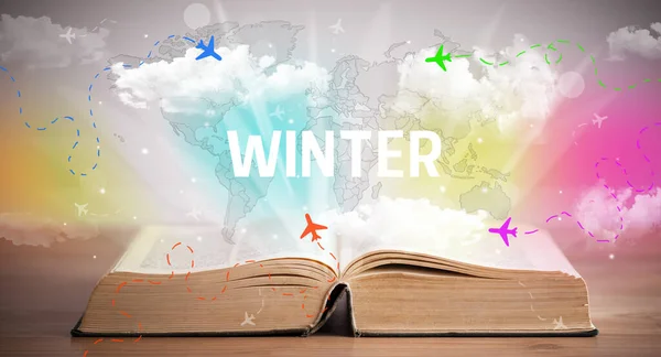 Open Boek Met Winter Inscriptie Vakantie Concept — Stockfoto