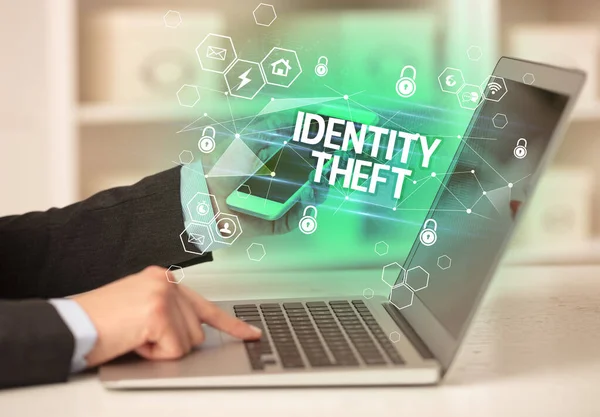 Identité Theft Inscription Sur Ordinateur Portable Concept Sécurité Internet Protection — Photo