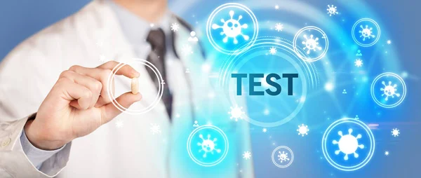 Doktor Test Yazıtlı Ilaç Veriyor Koronavirüs Konsepti — Stok fotoğraf