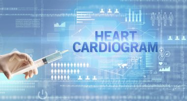 Doktorların yakın plan görüntüsü elinde şırınga tutan beyaz bir eldiven içinde kalp kardiyogramı, yazıt, sağlık ve tıbbi konsept.