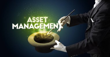İllüzyonist, ASSET MANAGEMENT yazıtları ve yeni iş modeli konseptiyle sihirbazlık numarası gösteriyor.