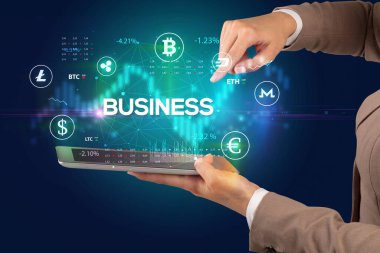 BUSINESS yazıtlı bir dokunmatik ekran, iş fırsatı konsepti